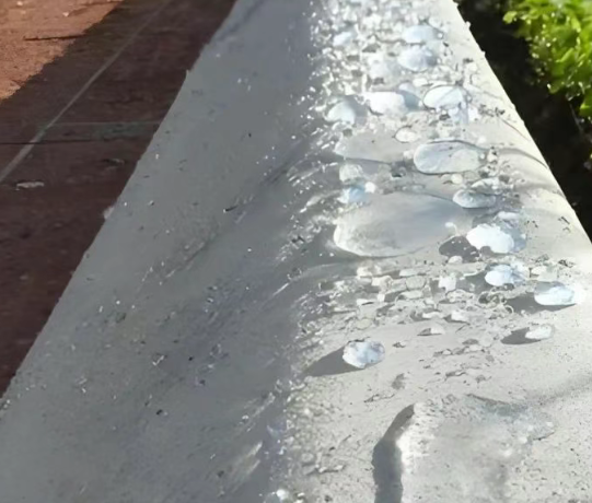 潮南硅烷浸渍涂料在混凝土保护中的应用